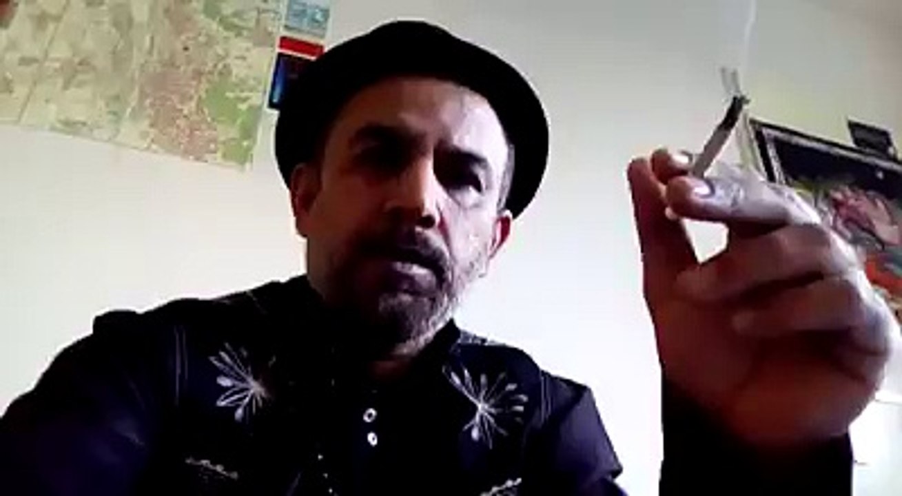 É Máhekánén Shapay