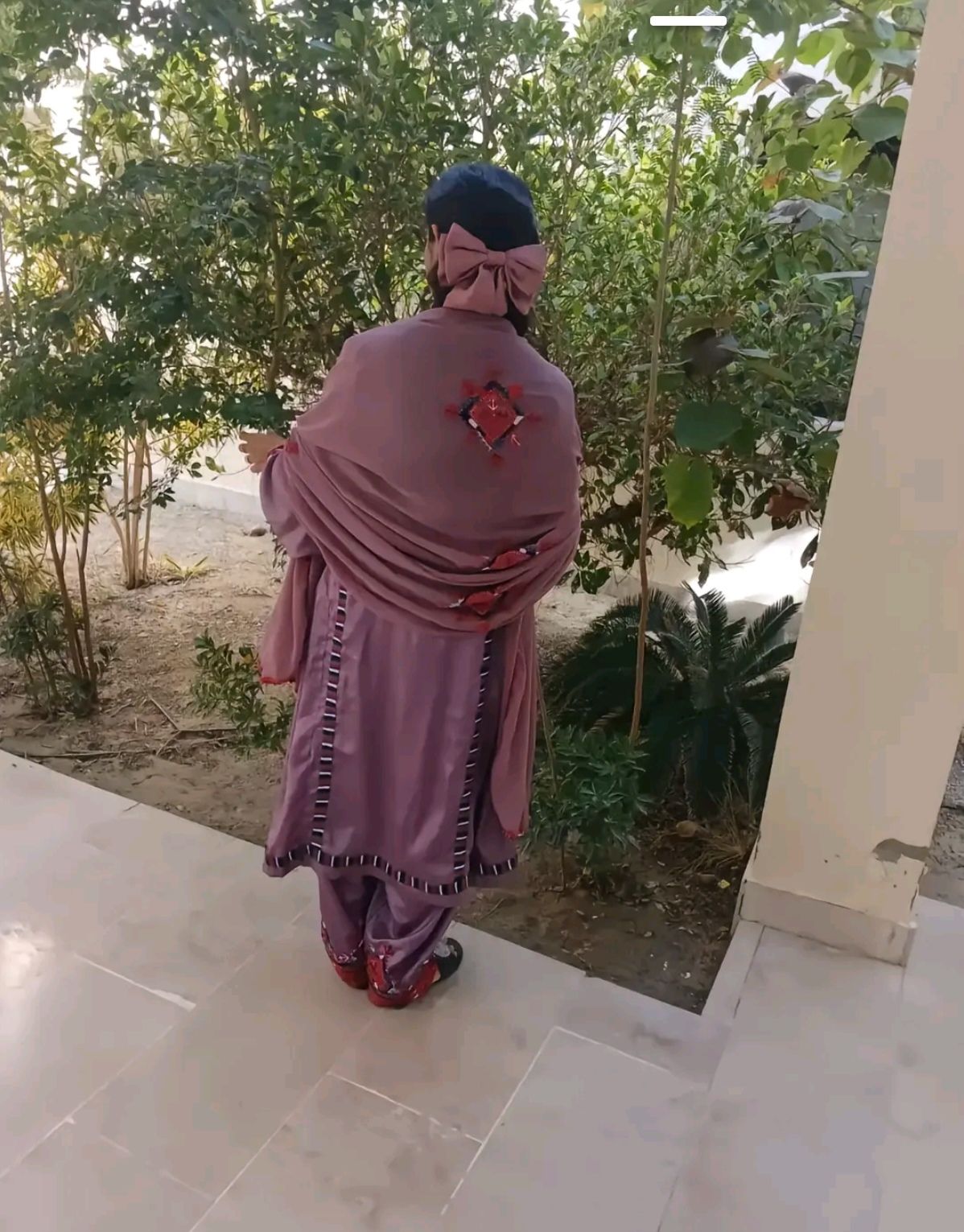 Tahnáén Kunjé Zahir Tai